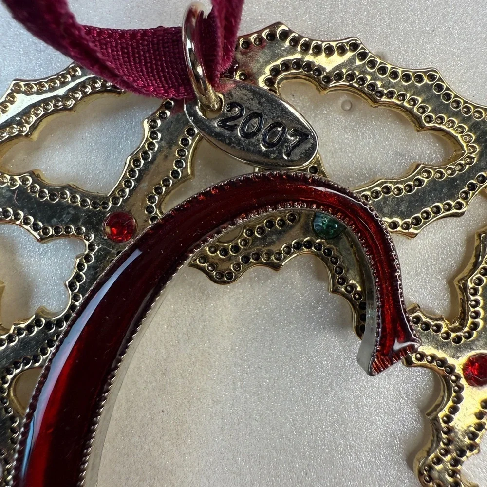 Trifari Gold and Red Ornament Pendant W/ Letter ‘C’ 2007 Christmas Ornament